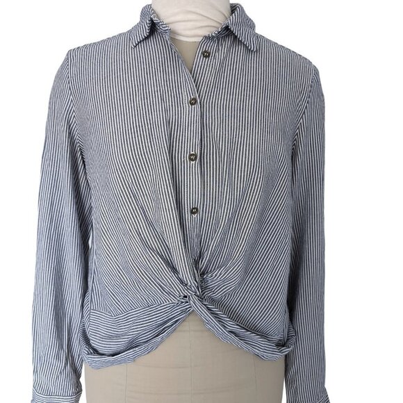 Heartloom Striped Twist Hem Button Down Shirt - Picture 5 of 5